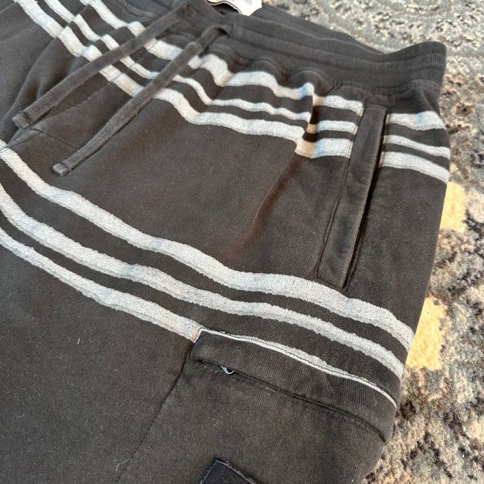 продам stone island x supreme shorts