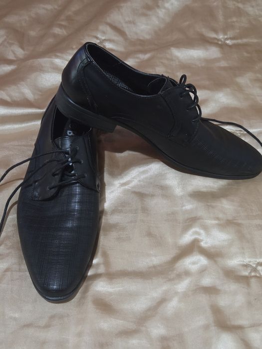 Pantofi bărbătești eleganți pentru evenimente, nunți, botezuri, etc