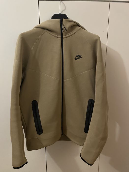 Hanorac Nike Tech