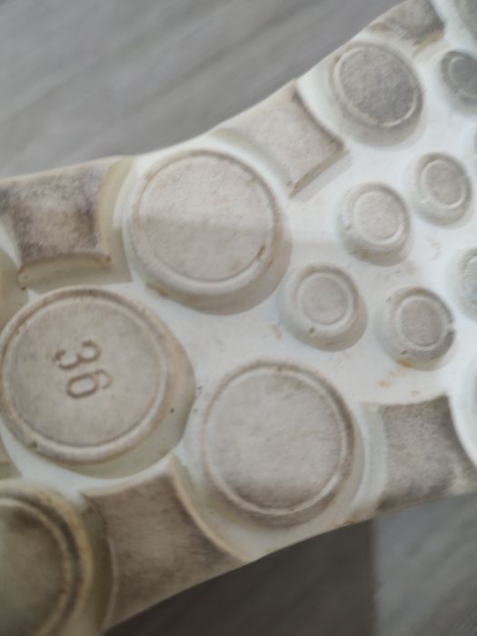 Обувки от естествена кожа 36 размер