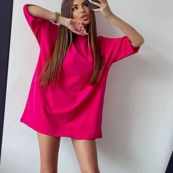 Футболка фуксия доберман