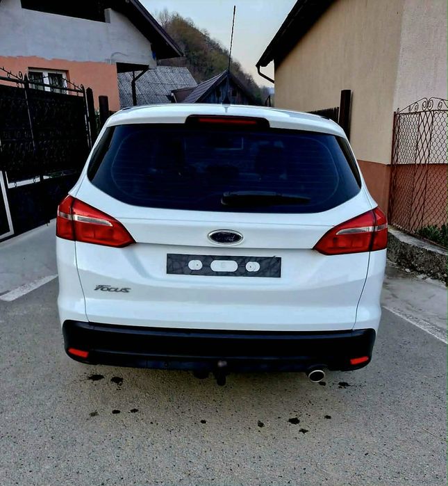 FORD Focus 2016 — imagine 5