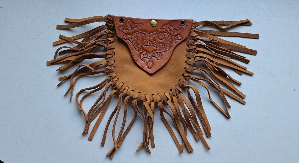 Кожен етно несесер РЪЧНО ИЗРАБОТЕН с ресни – УНИКАТ