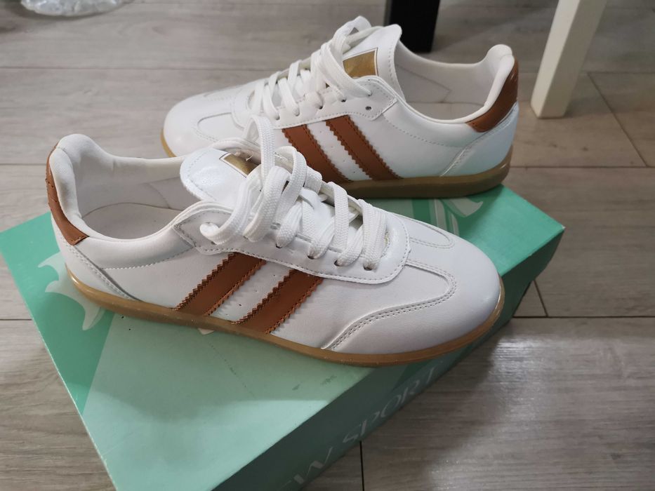 Pantof sport ușori de vara