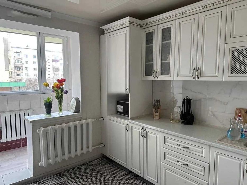 Продам 4-х Жана Гарышкер Ольга Империя