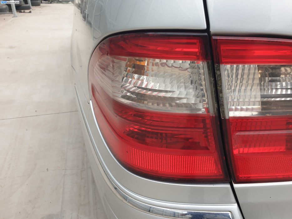 Tripla Stop Lampa Stanga de pe Aripa Caroserie Mercedes Clasa E Class W211 Break Combi 2002 - 2009 [K8384]