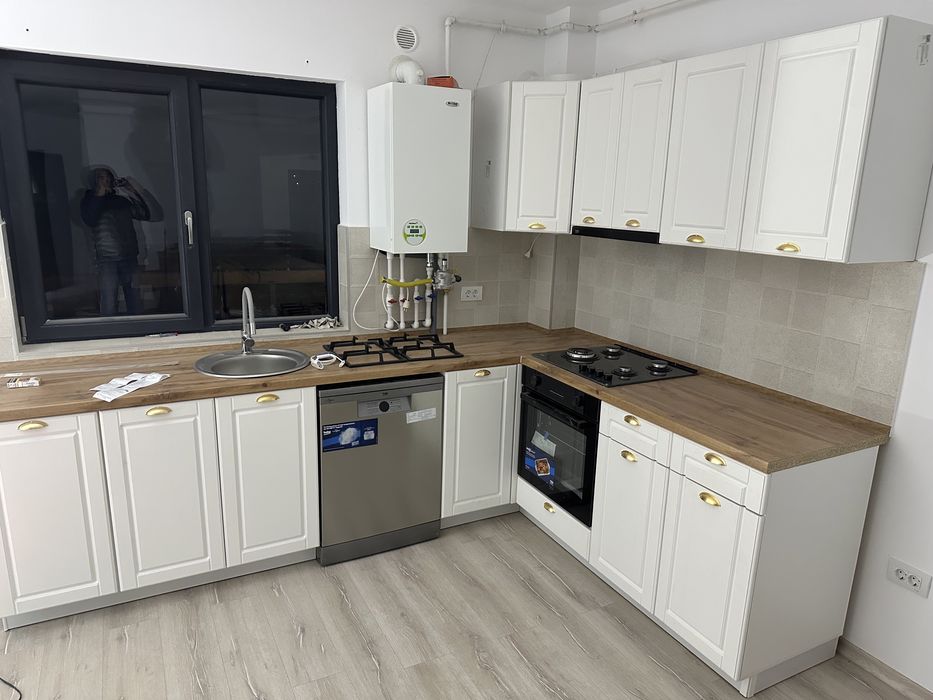 Montaj mobila inclusiv si sanitare si electrice