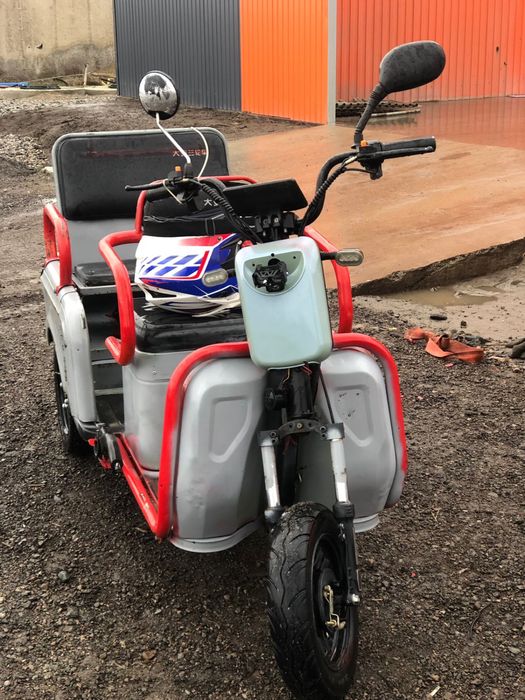 Продам трицкл на ходу 200торг