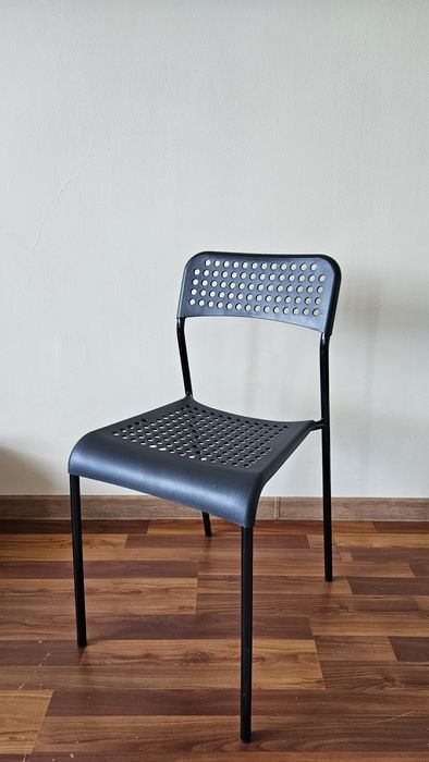 Стулья IKEA adde