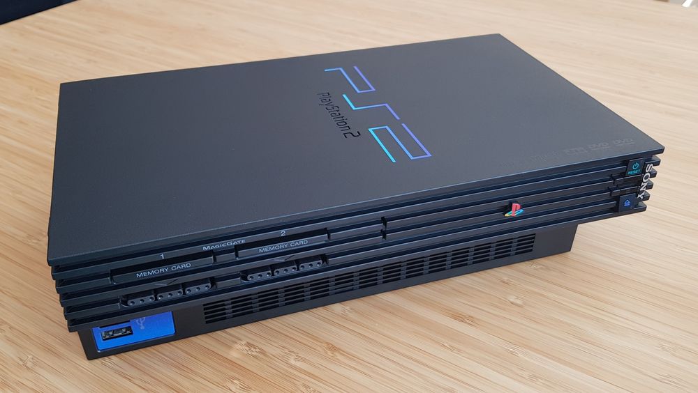 PlayStation 2 FAT SCPH-50004 + HDMI Converter + Tomb Raider  -  The Angel of Darkness