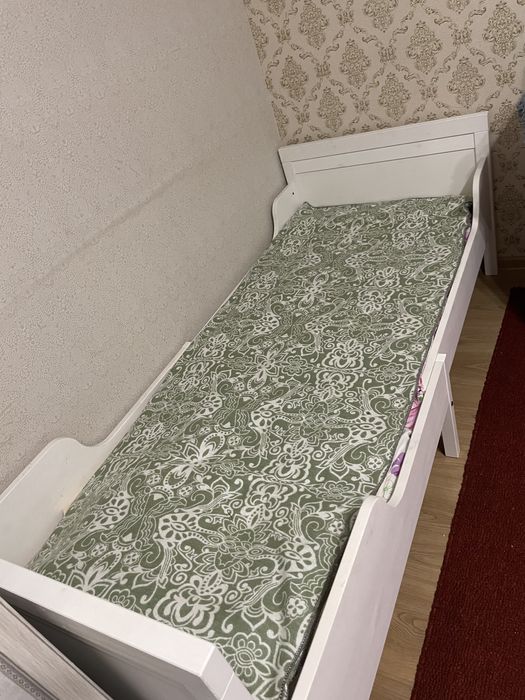 Продам кровать