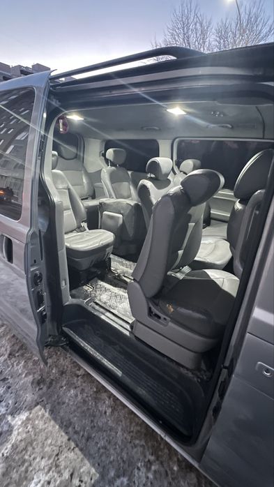 Хюндай старекс  2011 года газ бензин