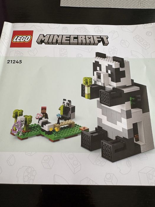 Minecraft lego Refugiul ursilor panda