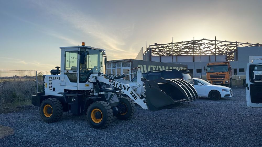 Мини погрузчик фронтальный