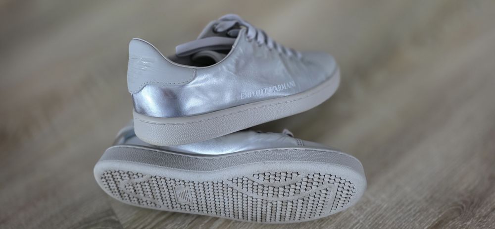 Tenesi de dama - Emporio Armani - originali marime 36.