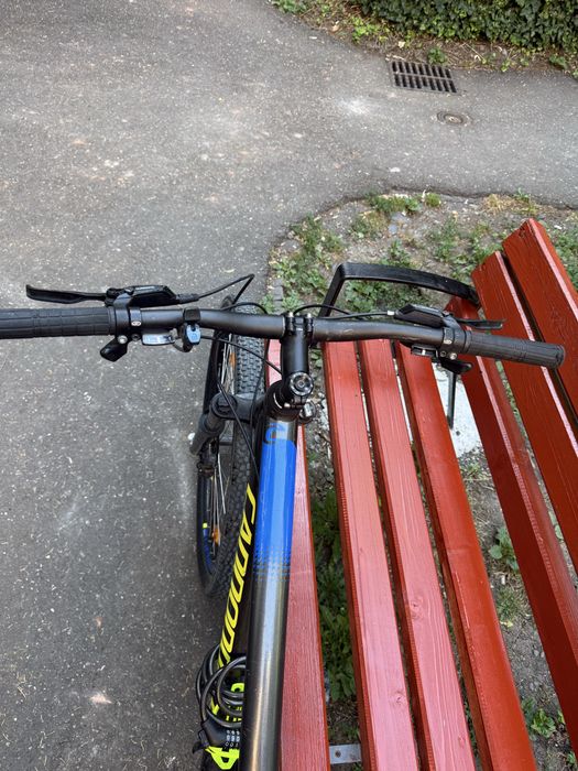 Bicicletă MTB Cannondale Catalyst 4 26” Cadru S furcă blocabilă