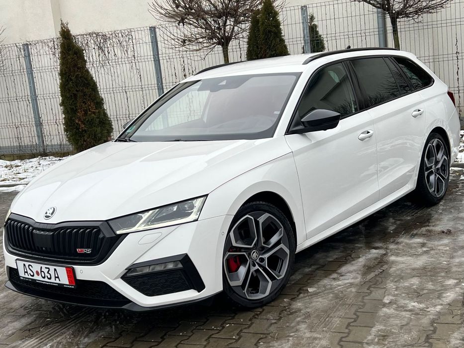 Skoda Octavia WRS PLUS/2,0Tdi/200CP/DSG/4X4/Camere 360/Far Matrix/Digital Cockpit