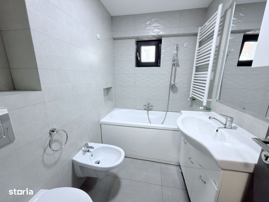 Apartament 3 camere BRD-Piata Mare cu loc de parcare proprietate