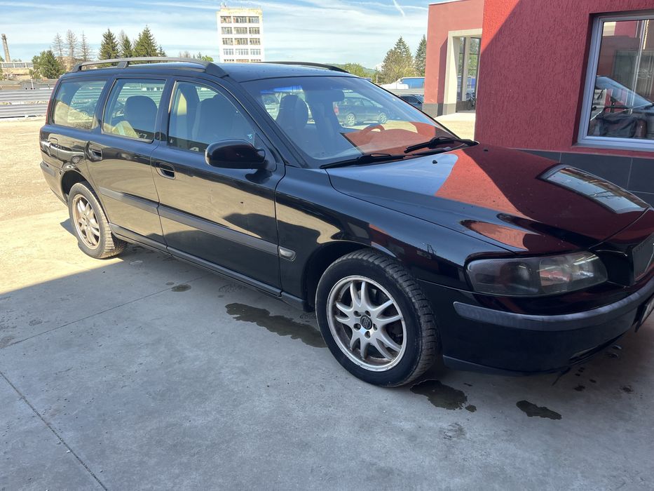Volvo V70 2.4 Бензим Климатроник