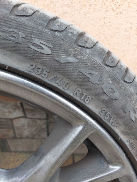 Anvelope de vară Pirelli P7 Cinturato 235/40 R18 95W + jante