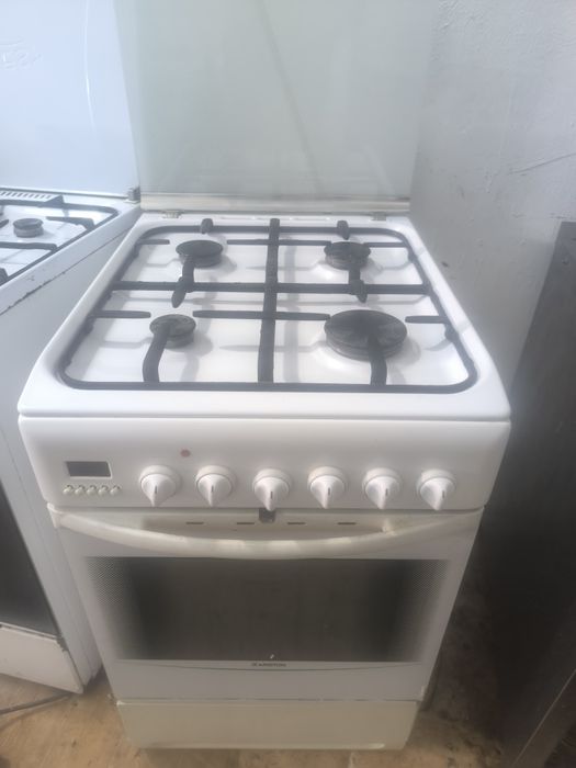 Газ плита Аристон