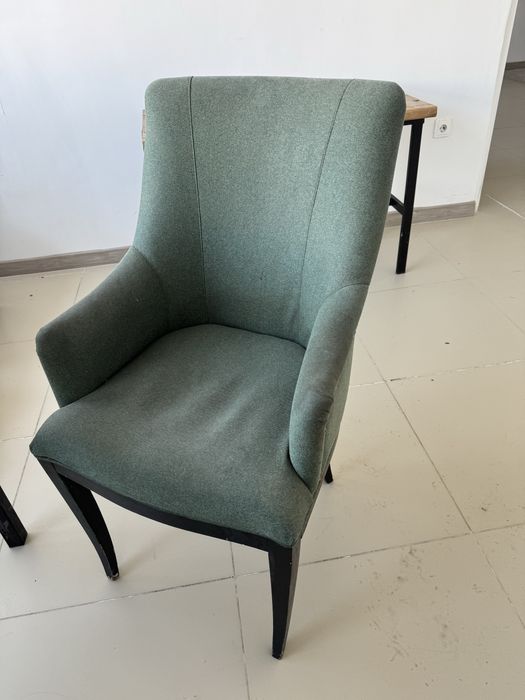 продам стулья и столы