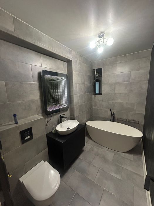 Inchiriez ap 2 camere central park