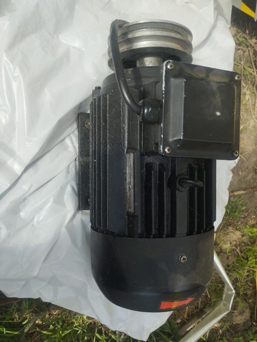 Электродвигатель