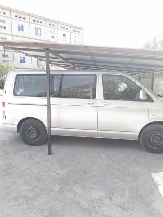 Продаётся Volkswagen Caravelle T5 2007 г.