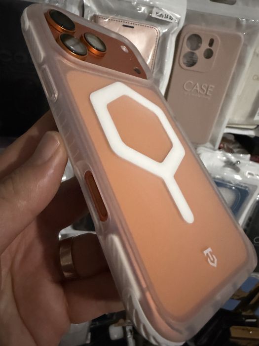 Tactical Hexagon кейс за iPhone 17 Pro , 17 Pro Max