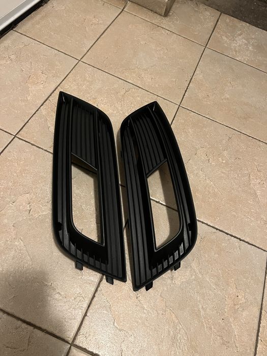 Audi a4 b8.5 решетки за броня