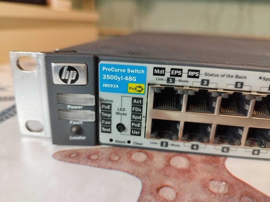 Switch HP ProCurve 3500yl-48G (J8693A) Layer 3 48 Porturi Gigabit PoE