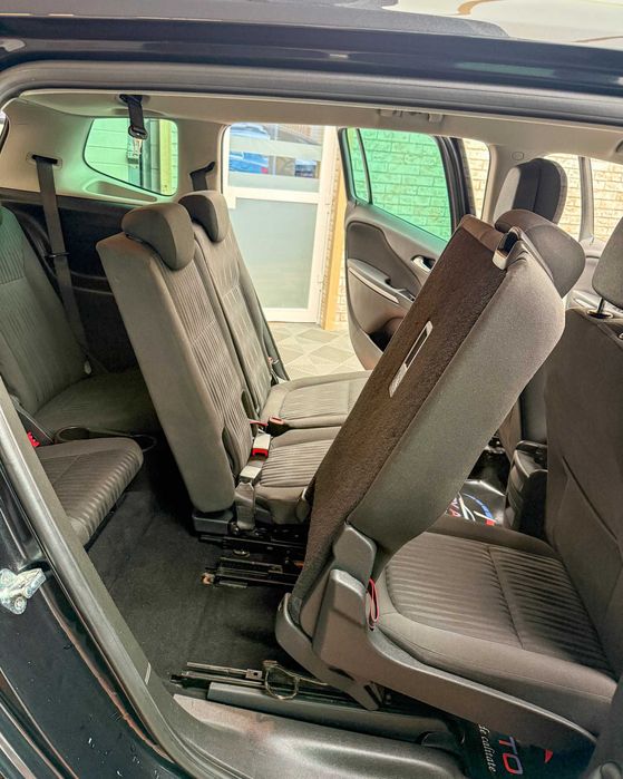 OPEL ZAFIRA . 7 locuri . Portbagaj de biciclete .RAR+ITP. Garantie