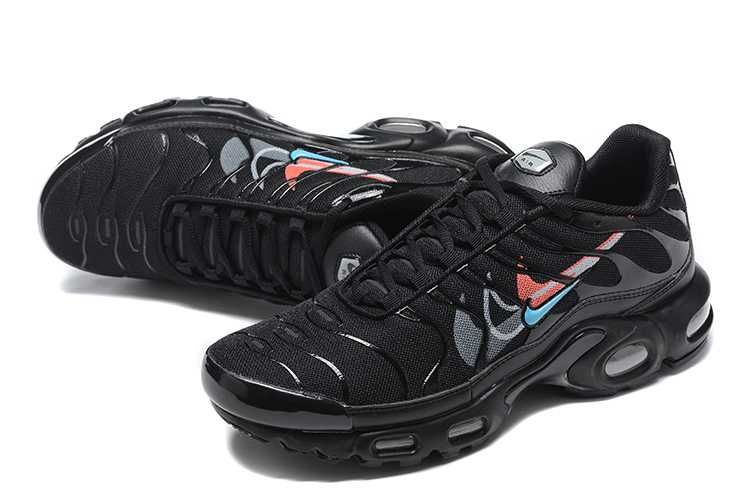 Оригинални маратонки Nike Air Max Plus TN размери 43