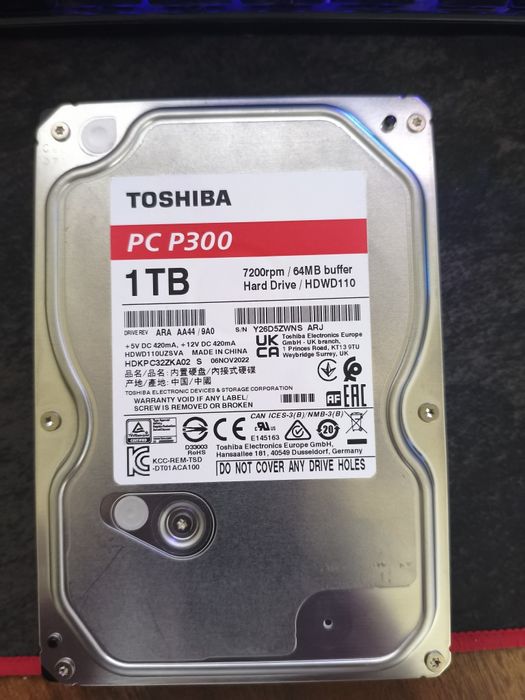 Жёсткий диск 1т новый