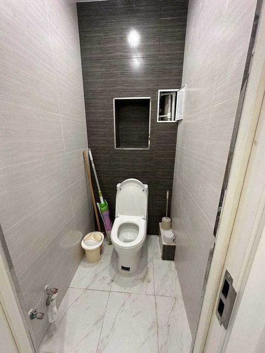 Продаётся квартира Юнусабад14 рядом метро Туркистон 2ком 64м2 ремонтом