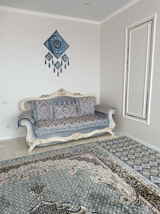 Продам классический диван