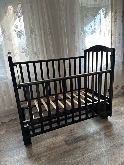 Кроватка детская