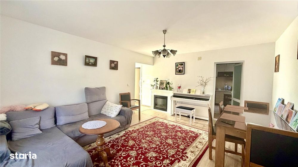 Vilă tip Duplex în Popricani • 5 Camere • Teren 460 mp