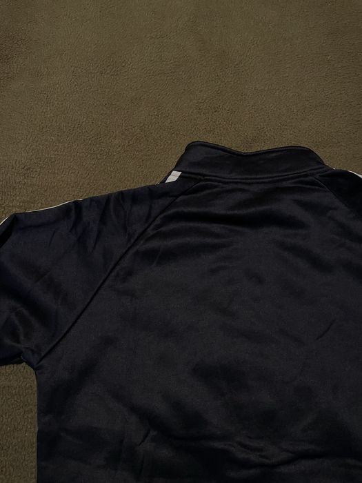 Спортен комплект (горнище + долнище) тъмносин – нов XL (реален M/L)