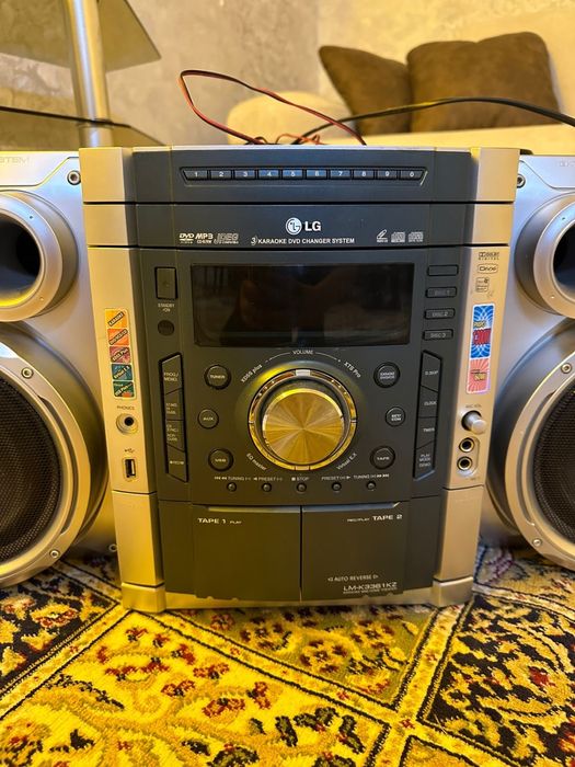 Продам музыкальный центр!