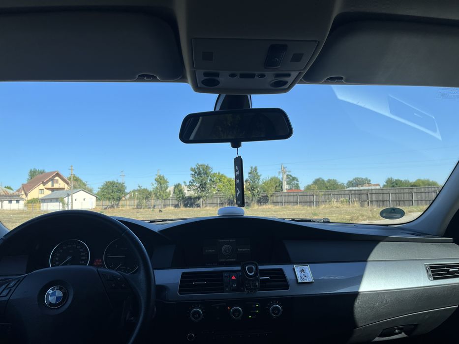 Vand bmw seria 5 520 d facelift