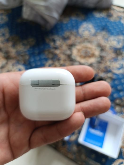 Airpods Air-6 orginal  sotiladi
