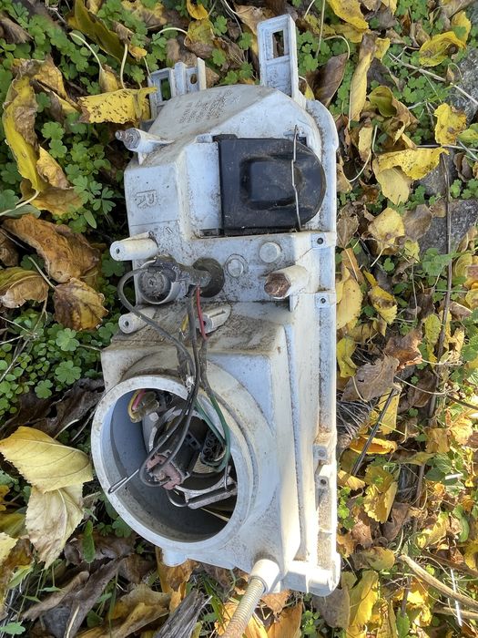 Фар Нисан Примиера 1990-1997