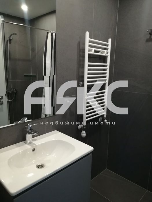 Двустаен луксозно обзаведен апартамент под наем в кв. Студентски град