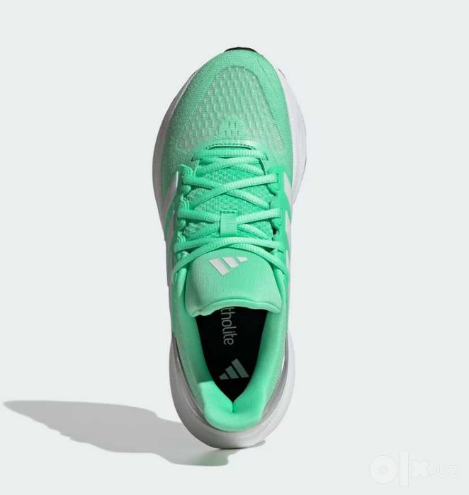 Оригинальные кроссовки Adidas размер 43