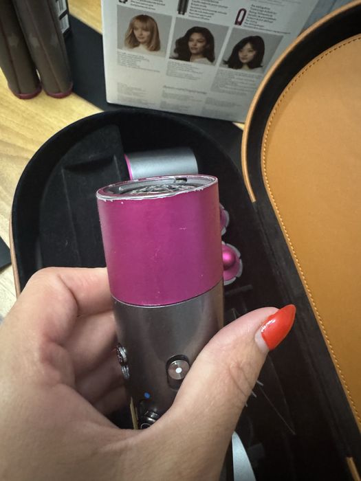 Dyson airwrap complete  + допълнигелни дълги представки