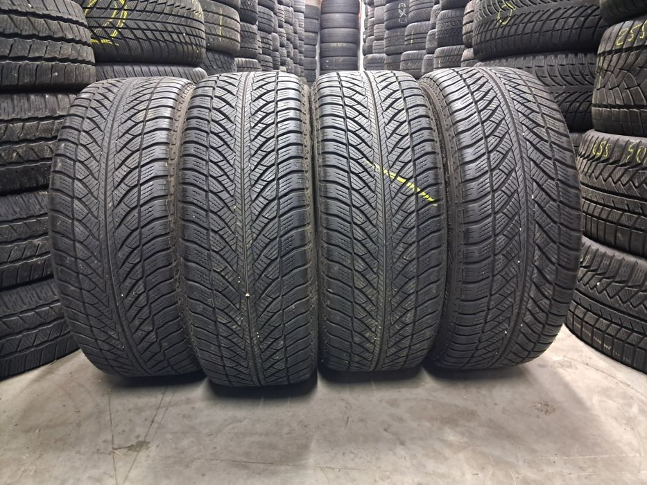 Anvelope second iarna 205 50 R17 Goodyear RFT * 7mm