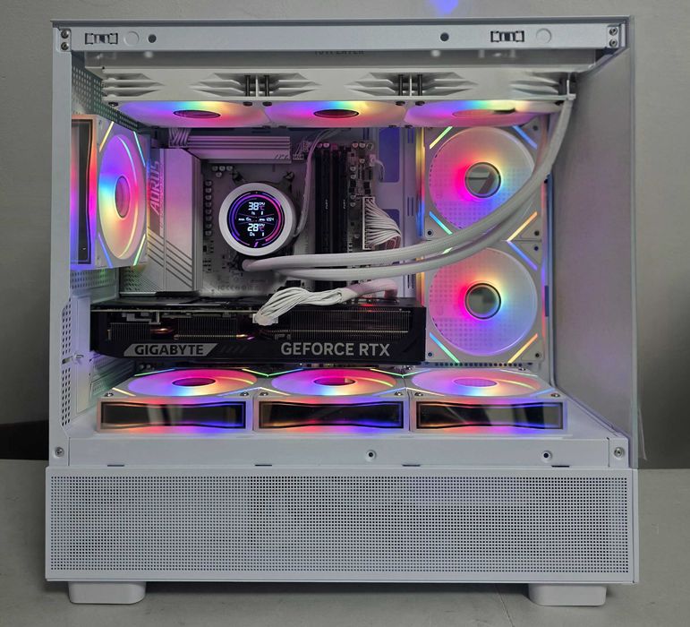 PC Gaming White Ryzen 7 9800X3D RTX 5070