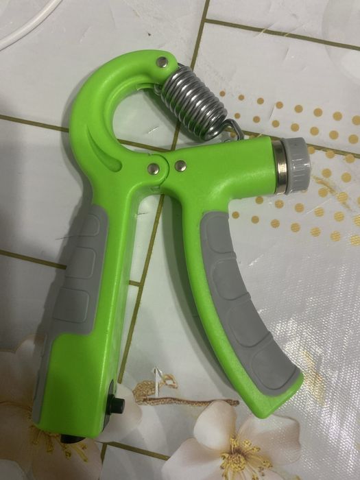 продам рабочий эспандер